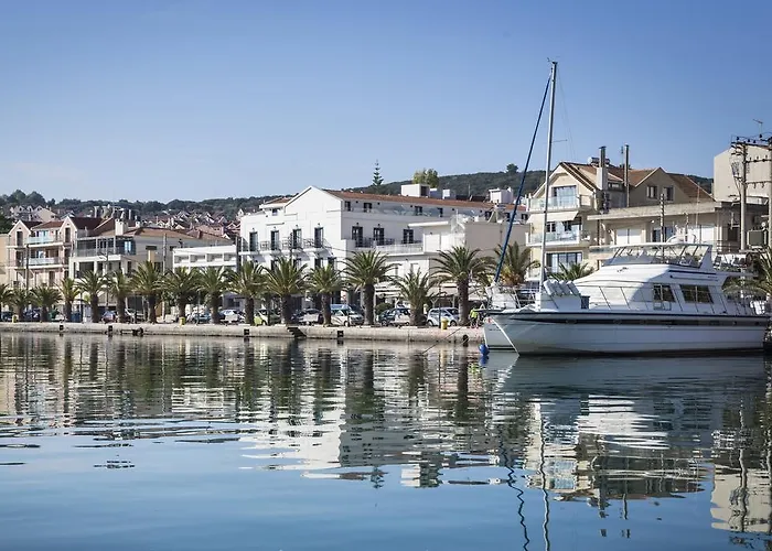 Apartahotel Marina 4*