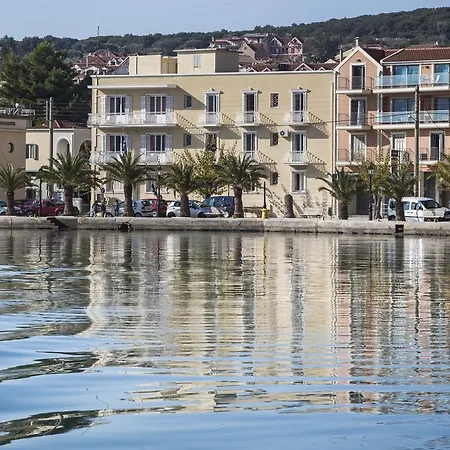 Marina Аргостолион