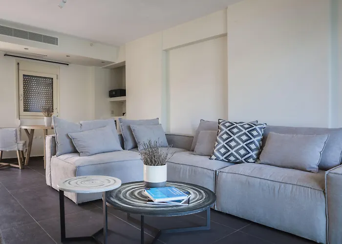 Apartahotel Marina 4*