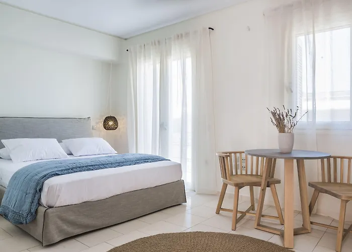Marina Apartahotel 4*
