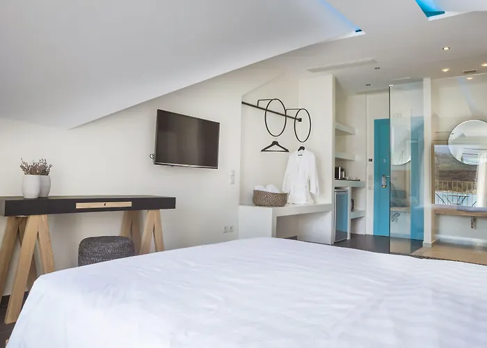 Marina Aparthotel