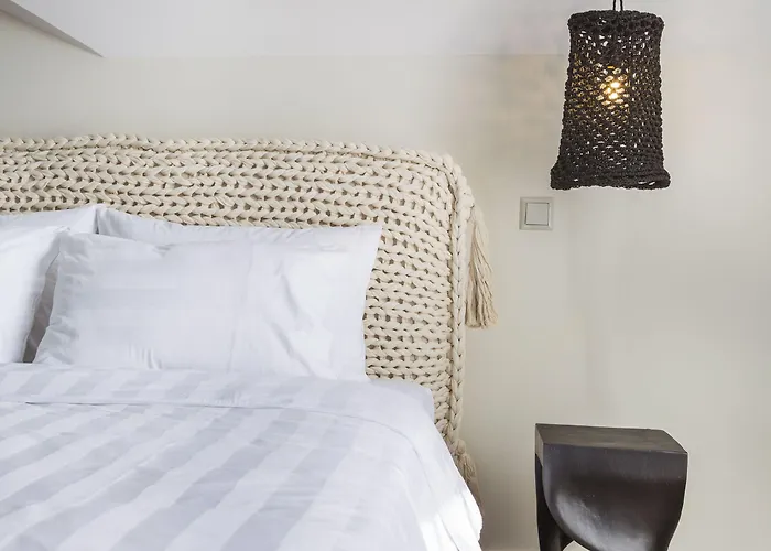 Marina Aparthotel 4*