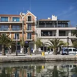Marina Lägenhetshotell 4*