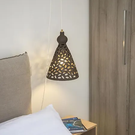 Marina Aparthotel 3*